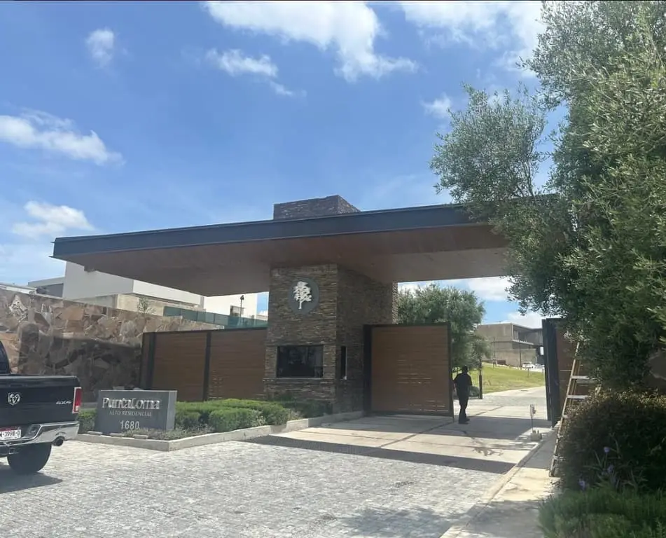 Se vende Terreno en Punta Loma — foto 4