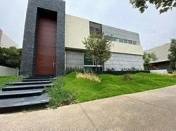 Fabulosa Residencia en Venta Bosques de los Lagos
