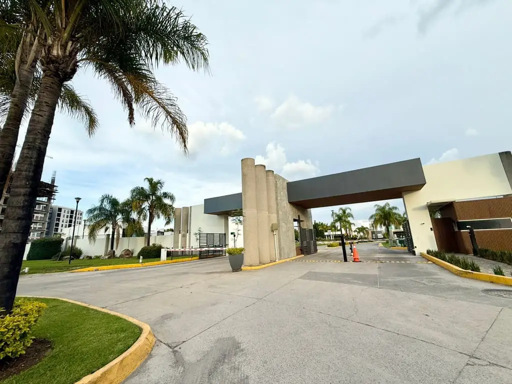 Terreno en venta, Solares Residencial Elite — foto 2