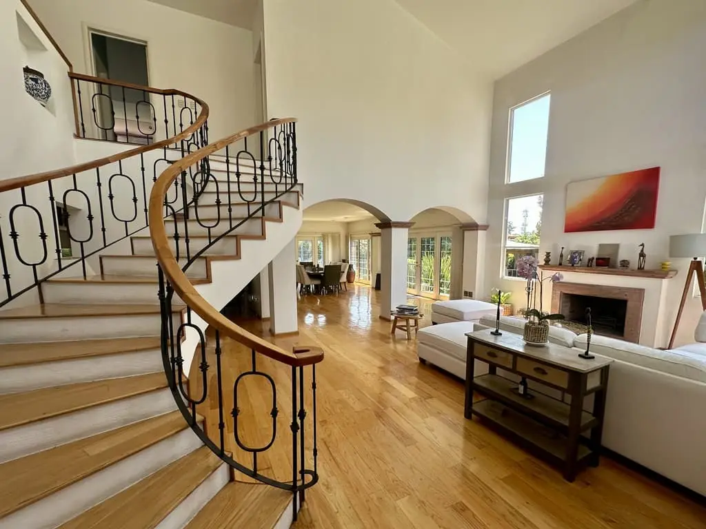 Casa Villarica ampliada con Terreno Adicional en venta en los Robles 3 recamaras. — foto 3