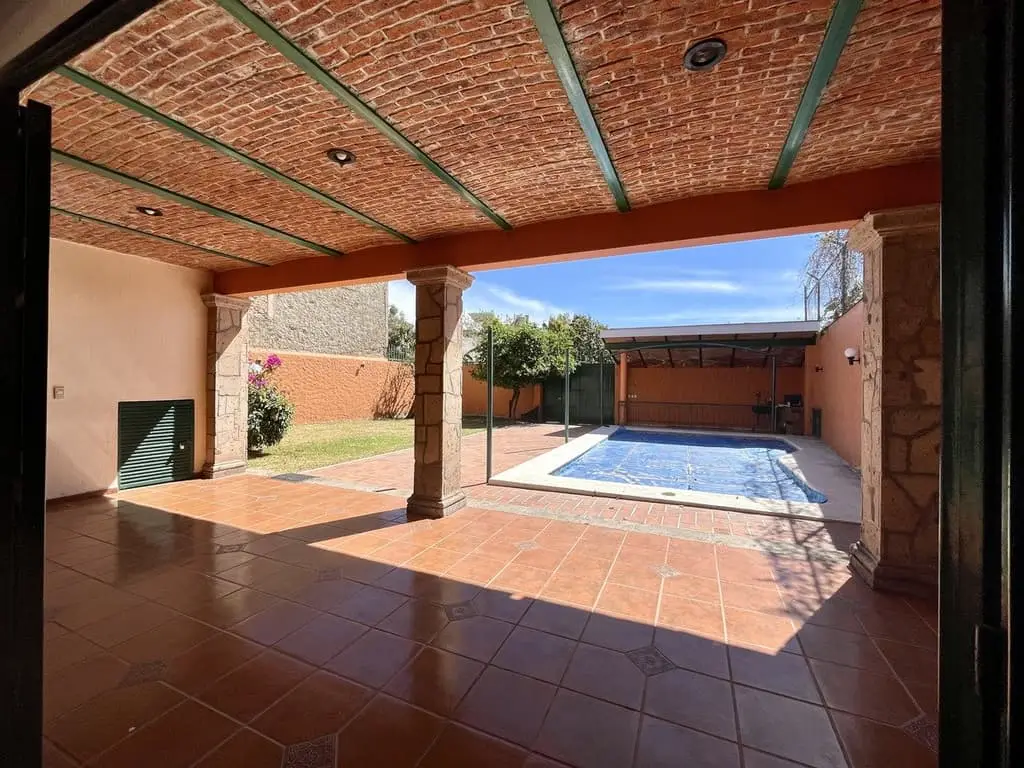 Casa en venta en Fraccionamiento Campestre Los Robles — foto 3