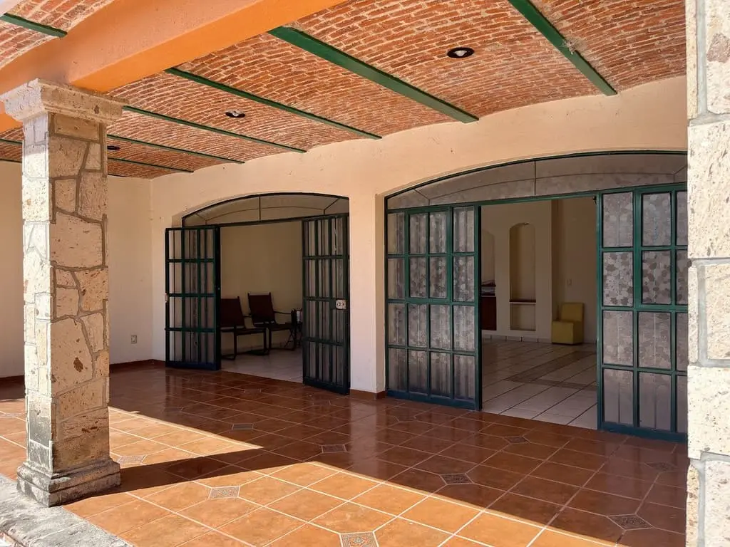 Casa en venta en Fraccionamiento Campestre Los Robles — foto 4