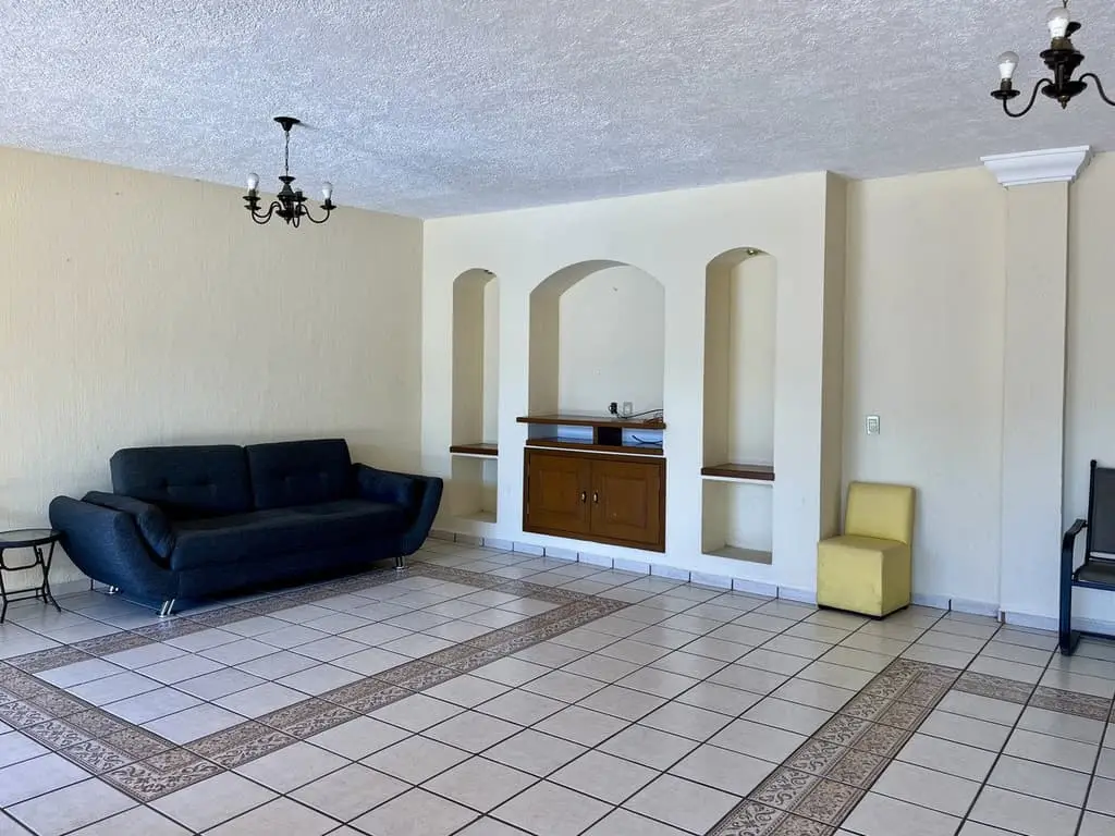 Casa en venta en Fraccionamiento Campestre Los Robles — foto 6