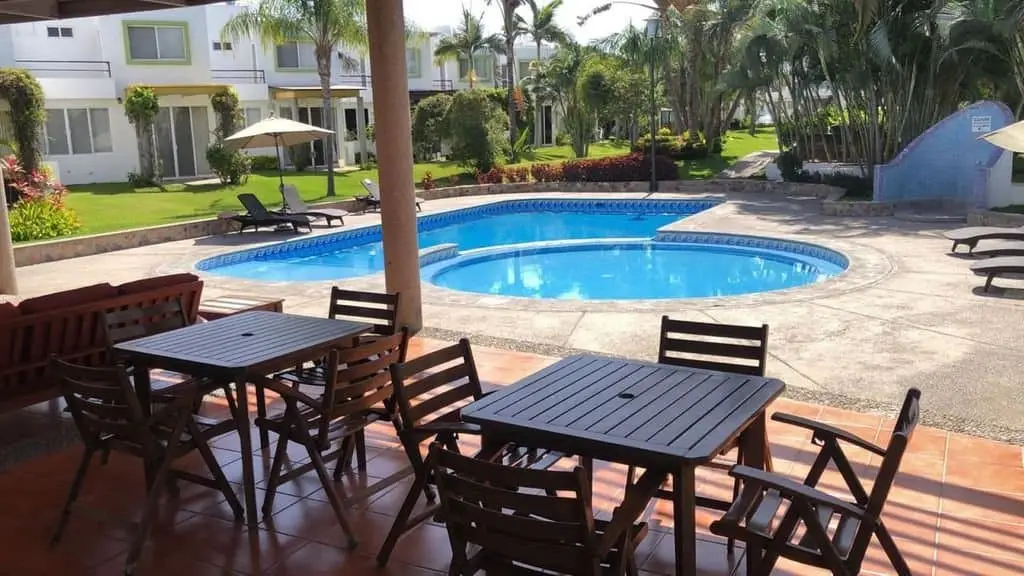 Casa en venta o renta en Bahía de Banderas en coto