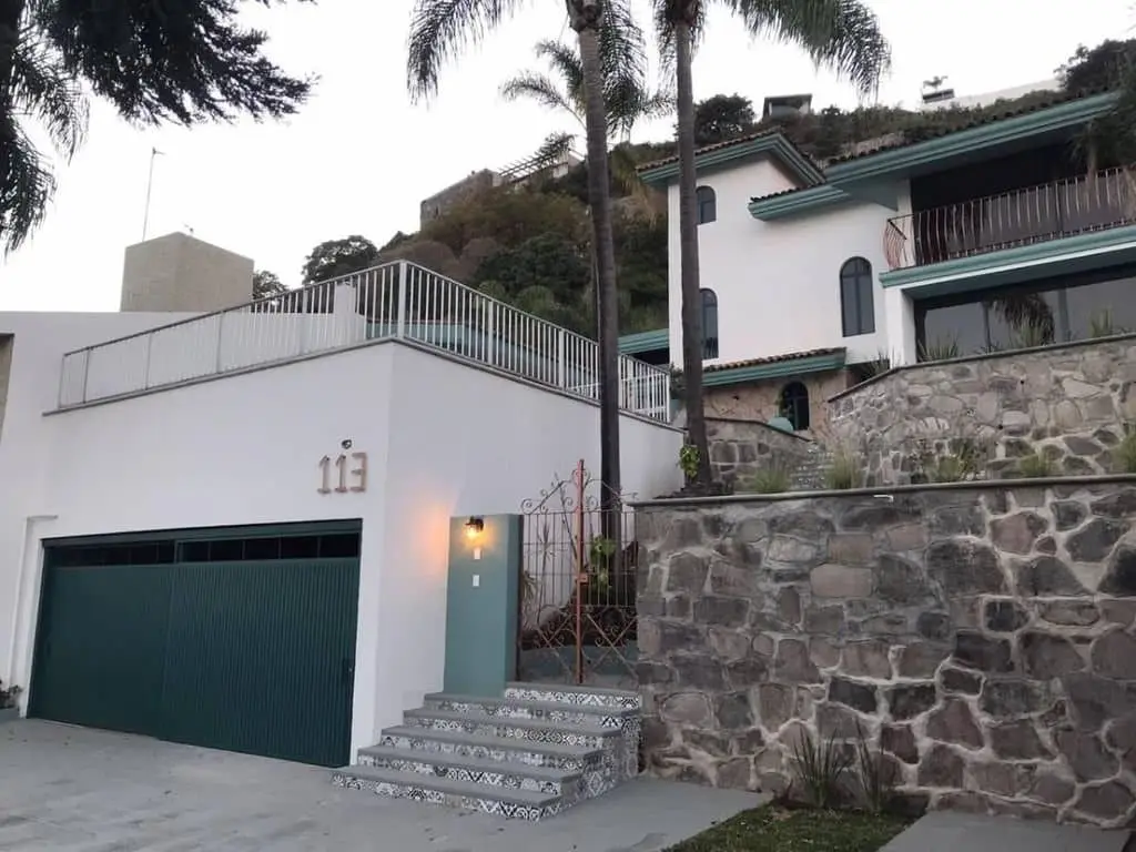 Casa Remodelada en Venta en El Palomar con Alberca — foto 2