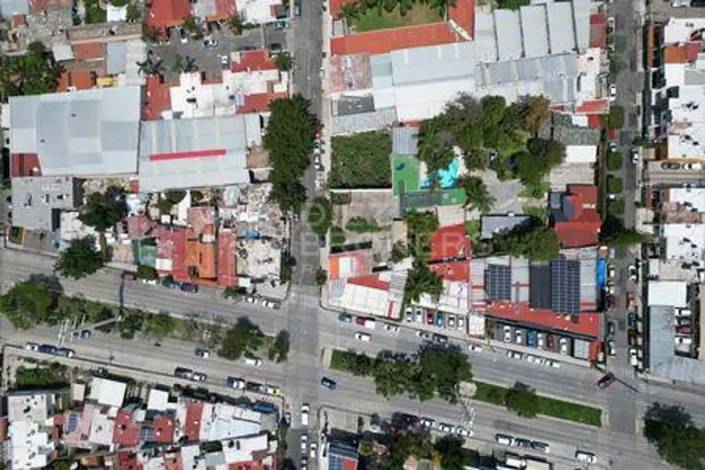 Terreno con construcción comercial o habitacional en Venta en Colli Urbano Zapopan — foto 9
