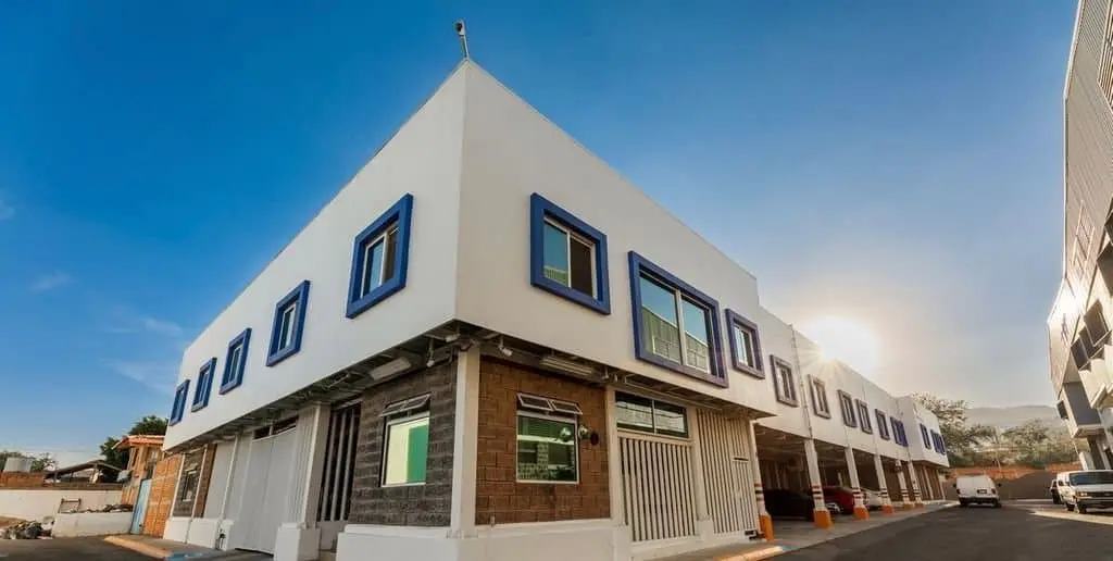 Edificio de oficinas en venta La tijera zona sur