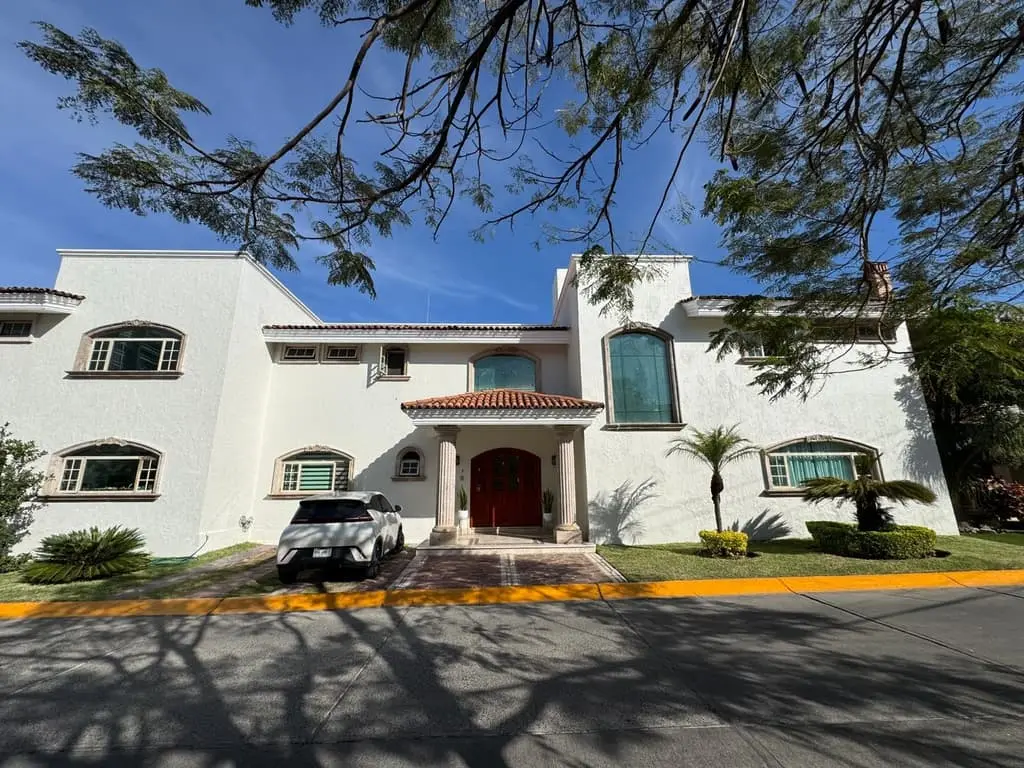 Casa En Condominio en venta en Loma Real 5 — foto 5
