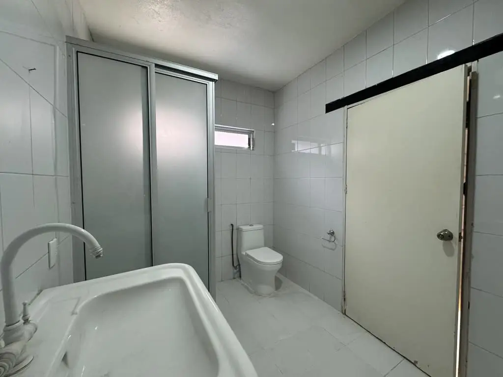 Renta Casa para Oficinas en la del Valle — foto 7