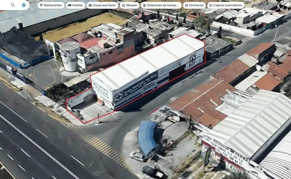Bodega Comercial en Venta en Metepec, Sobre Av Las Torres