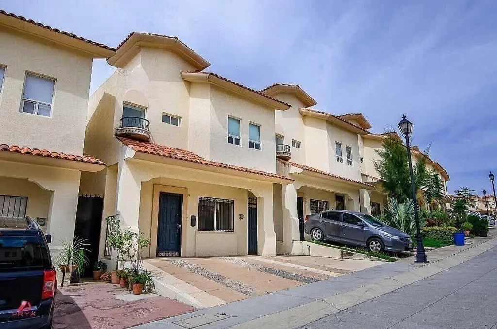 Casa en venta Alta California Tlajomulco | 3 Recámaras equipada | Coto Pasadena — foto 2