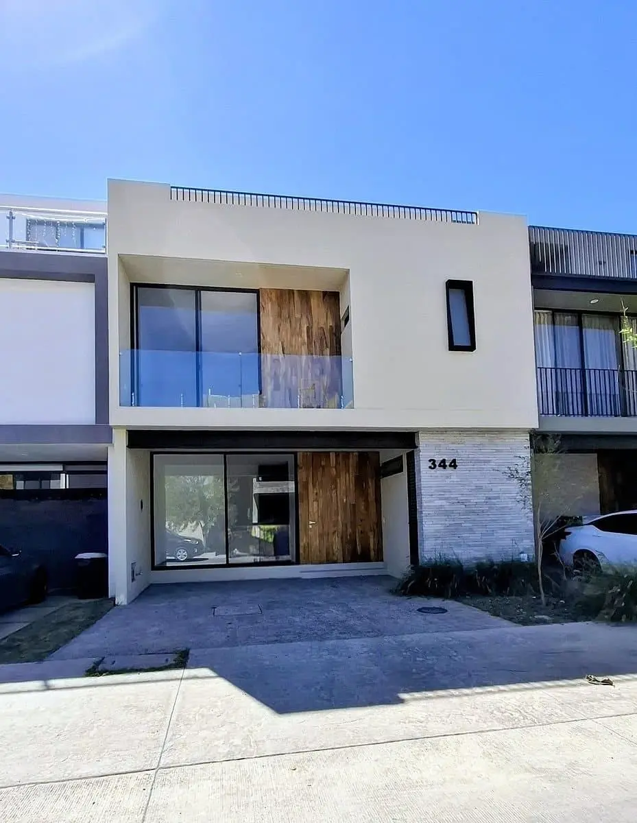 Preciosa Casa en Venta en Solares Coto Altanza, Visitala. — foto 2