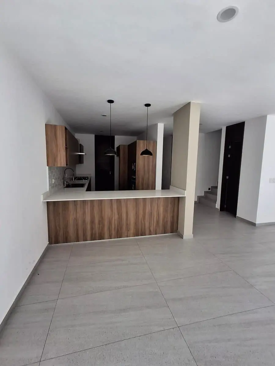 Preciosa Casa en Venta en Solares Coto Altanza, Visitala. — foto 3