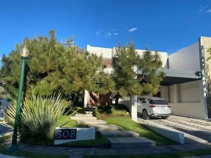 Espectacular Residencia en Venta en el Cielo Country Club Ven a Conocerla — foto 3