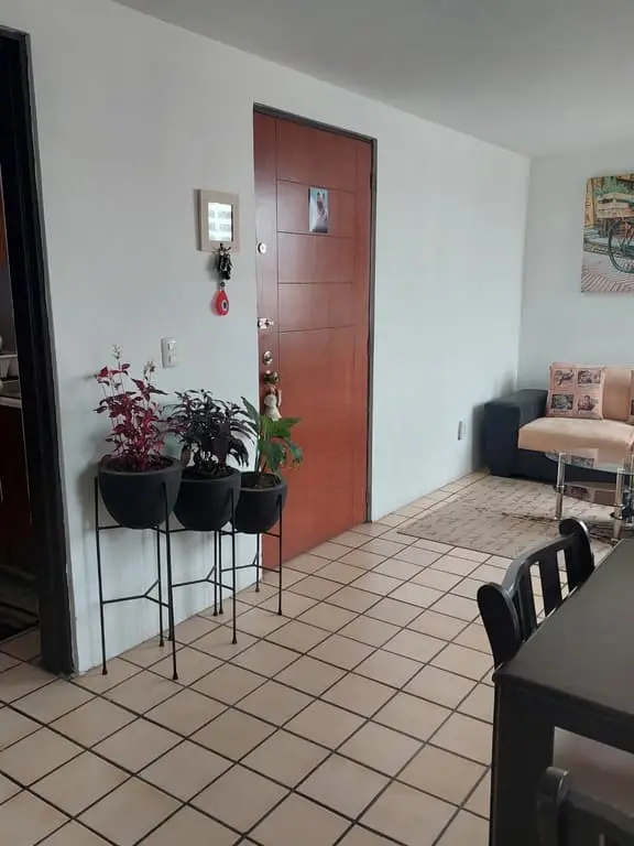 Departamento en Ven Venta en "Colonia la Calma" — foto 8
