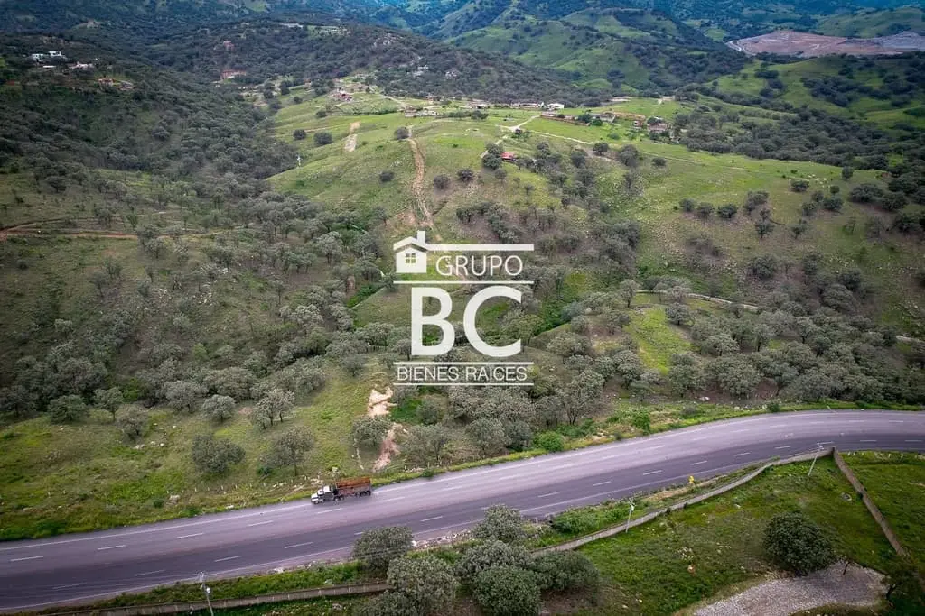 Terreno en Venta en Hacienda Monticello (1,120 m²) — foto 4