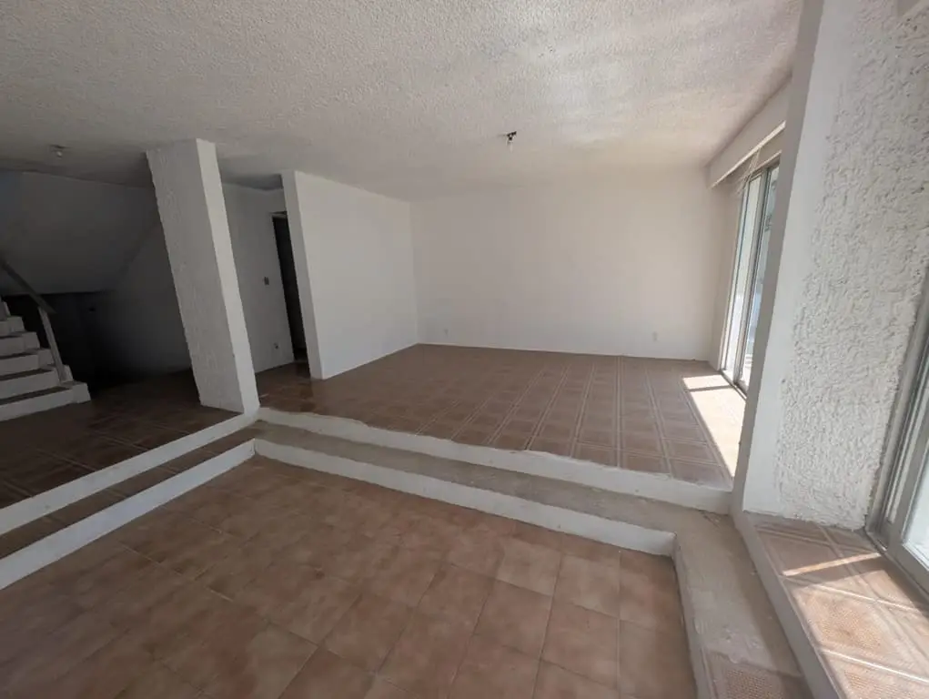 Amplia Casa en Venta en Residencial Victoria — foto 5