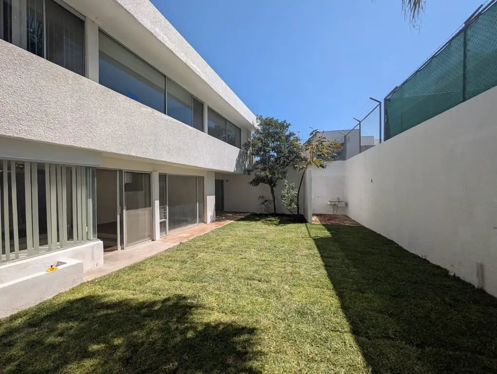 Amplia Casa en Venta en Residencial Victoria — foto 9