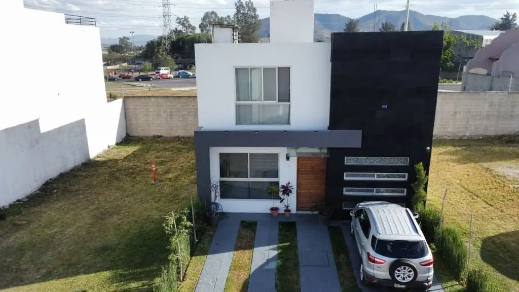 Casa en venta en Quinta Santa Anita, a unos metros de Ramón Corona
