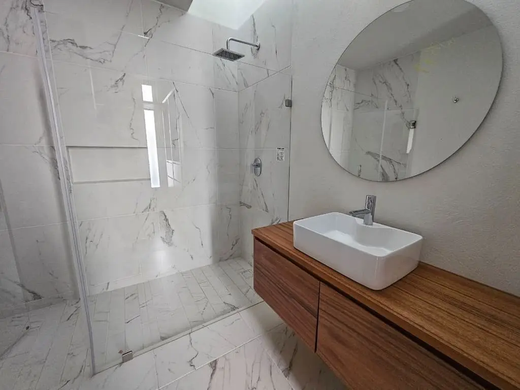 Casa en Venta en Capital Norte con Recámara en PB — foto 9
