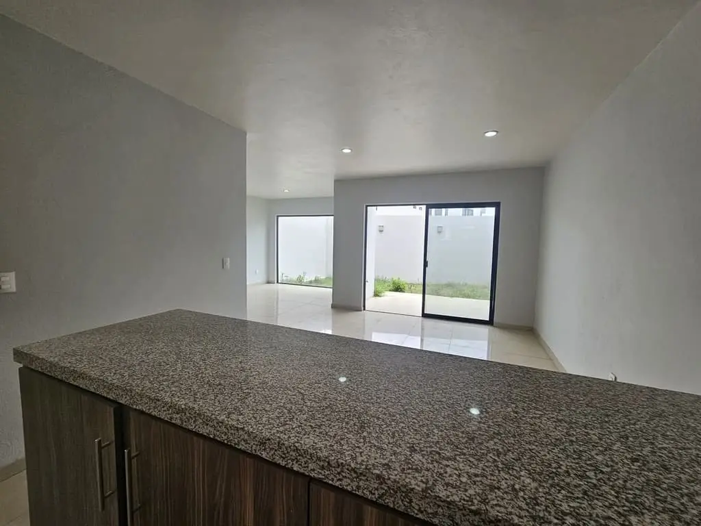 Casa en Esquina con Vista a Areas Verdes — foto 6