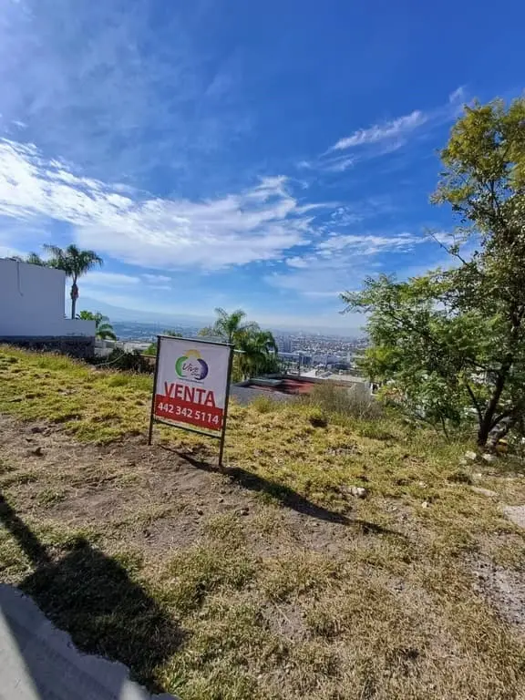 Terreno en Venta en Privada Arboledas