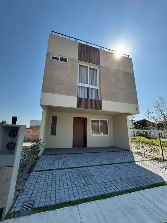 Casa en Pre Venta en Madeira Residencial - Modelo Oporto