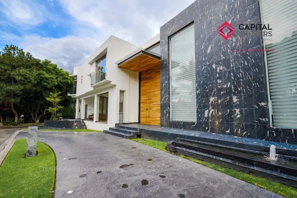 Casa en Venta en Puerta de Hierro Lujo Moderna — foto 2