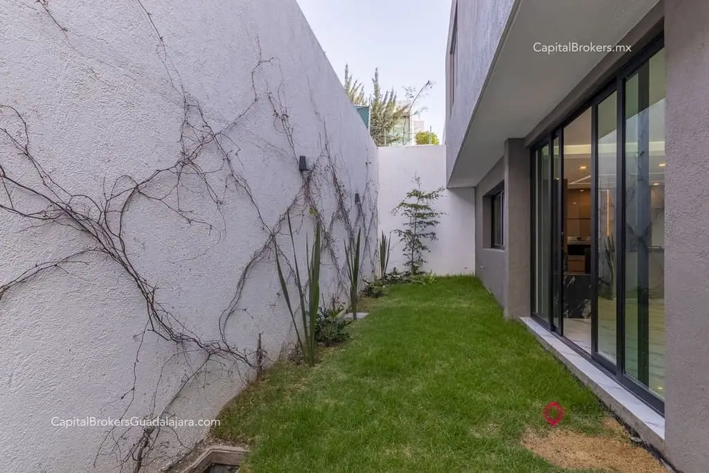 Casa de Lujo Nueva en Puerta del Bosque en Venta — foto 7
