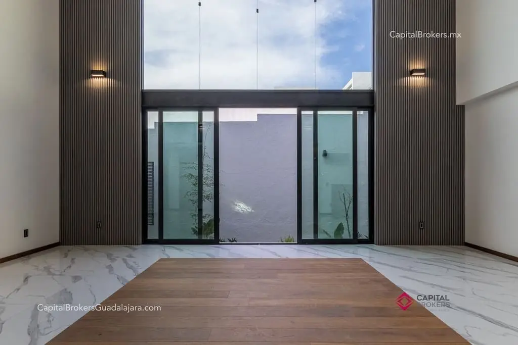Casa de Lujo Nueva en Puerta del Bosque en Venta — foto 9