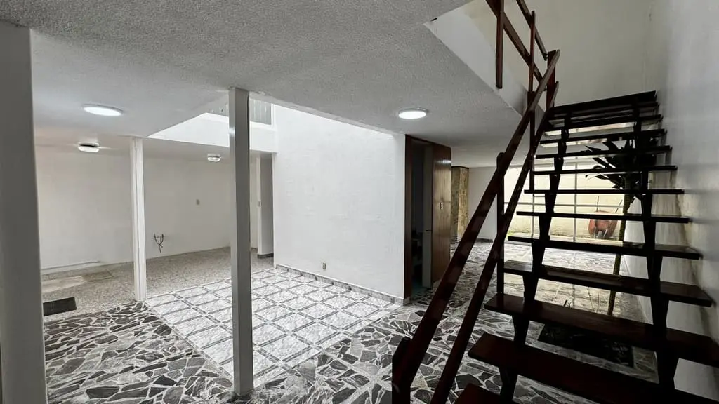 Casa en privada 🏡 LOMAS ESTRELLA 1ra sección✨ | 4 recámaras + estudio | ‼️Amplios espacios y seguridad‼️ — foto 12