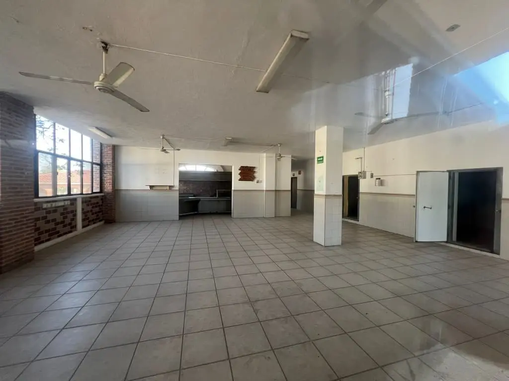 Amplio terreno | Uso mixto | Gran potencial de desarrollo — foto 7