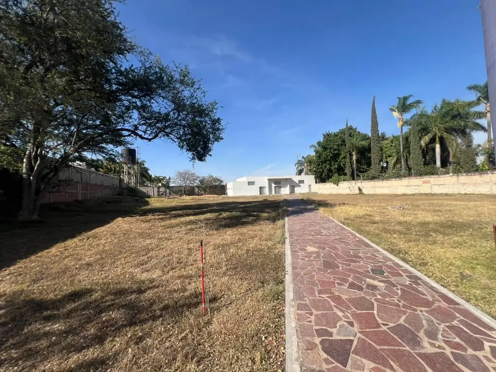 Amplio terreno | Uso mixto | Gran potencial de desarrollo — foto 9