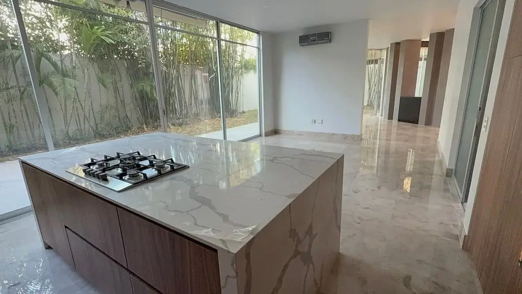 Casa de Lujo en Venta dentro de Coto en Valle Real — foto 11