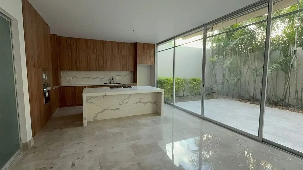 Casa de Lujo en Venta dentro de Coto en Valle Real — foto 9