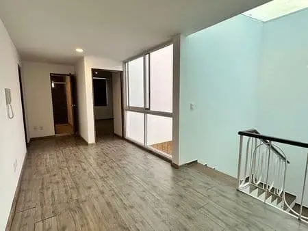Casa en excelentes condiciones en renta, en Providencia, Guadalajara. Para uso habitacional u oficinas — foto 9