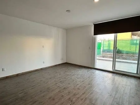 Casa en excelentes condiciones en renta, en Providencia, Guadalajara. Para uso habitacional u oficinas — foto 10