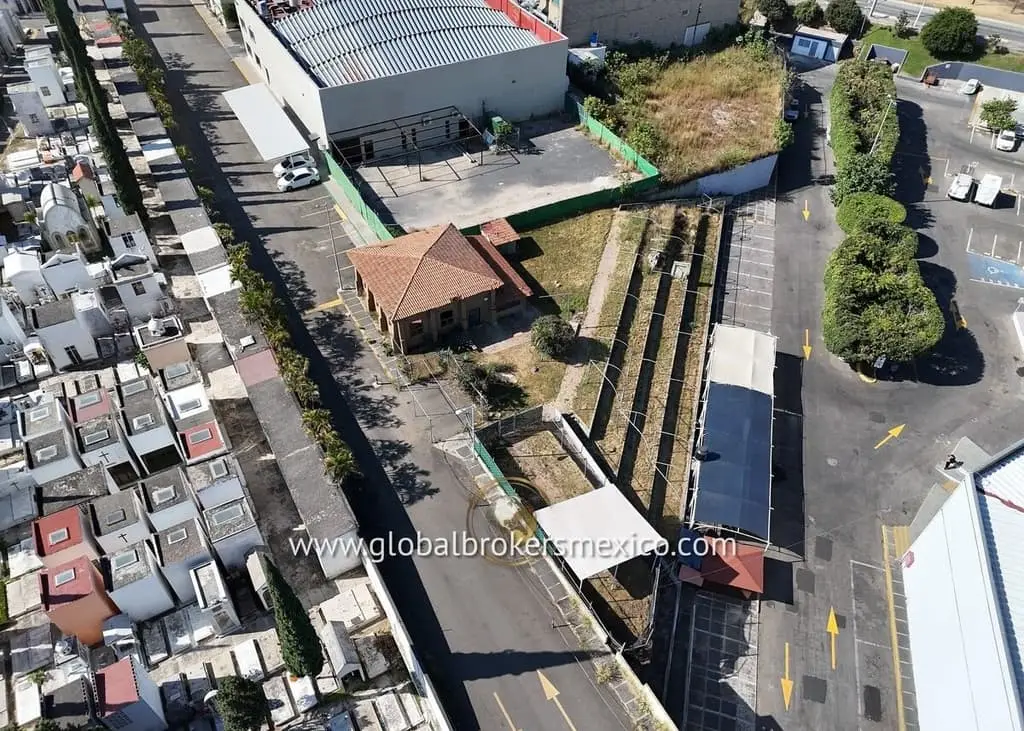 Terreno en Venta, Plaza Concentro, Guadalajara, Ideal para Edificio — foto 3