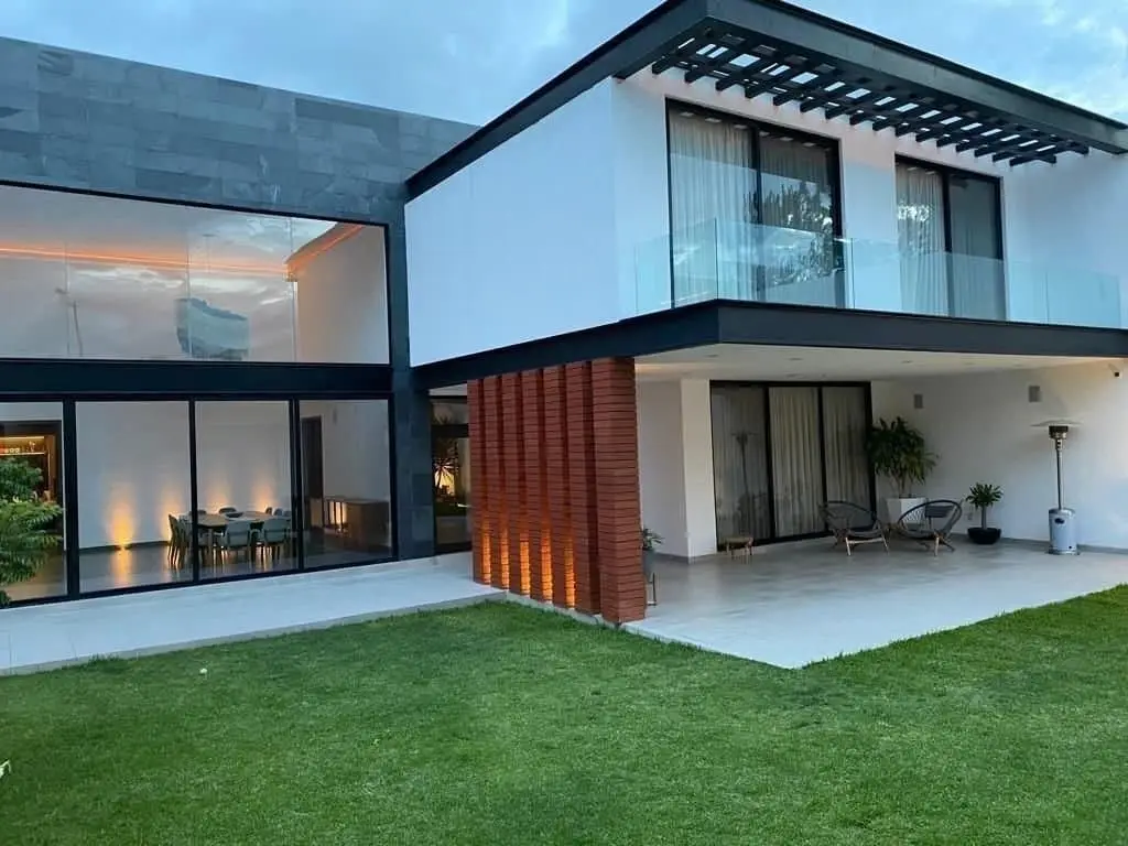 Residencia de Lujo en Venta. La Campiña del Bosque, León, Guanajuato