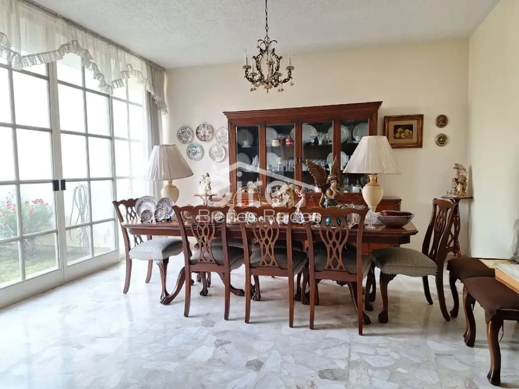 Casa en venta en Prados Providencia, Guadalajara | 3 pisos, 6 habitaciones y terraza con jardín — foto 3