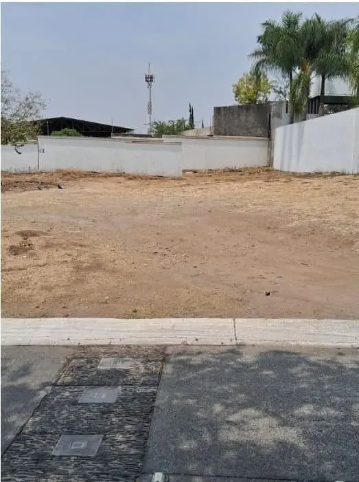 Terreno en Venta en Lago Nogal, Tlajomulco de Zúñiga, Jalisco — foto 2