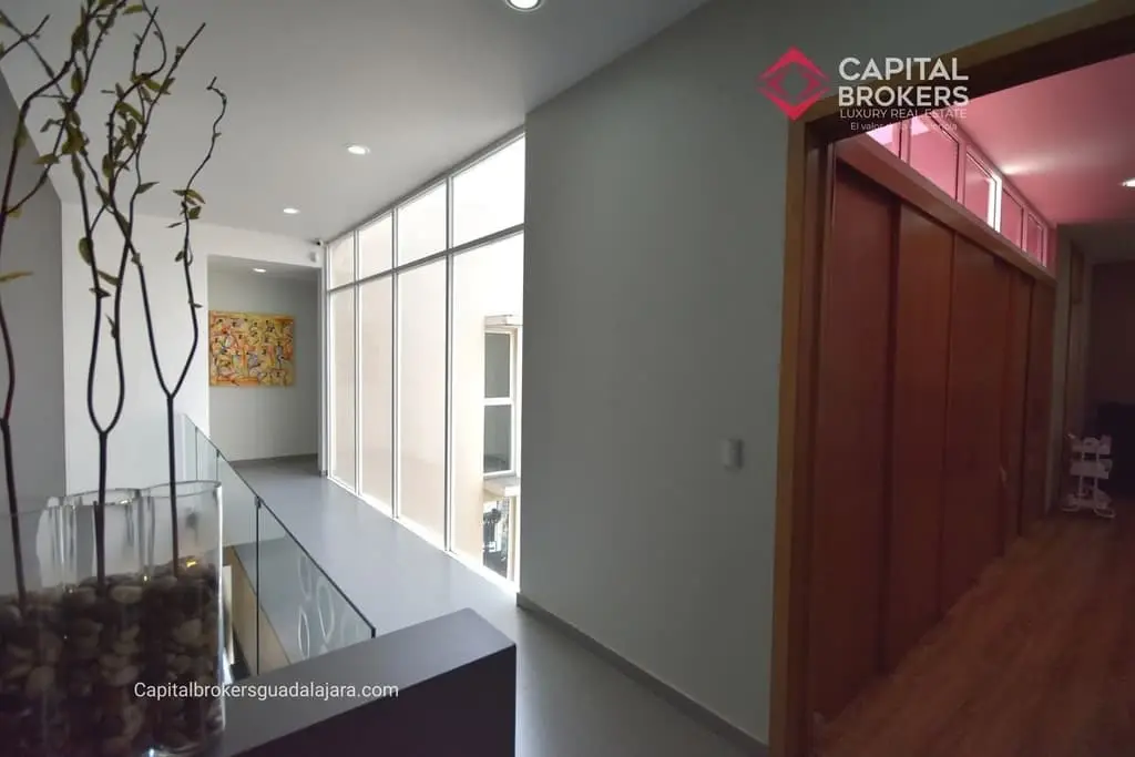 Casa de Lujo en Venta en El Palomar Zona Sur — foto 12