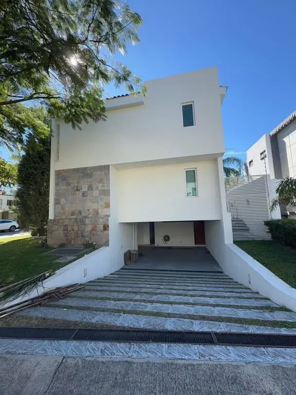 Casa en Renta en Valle Real
