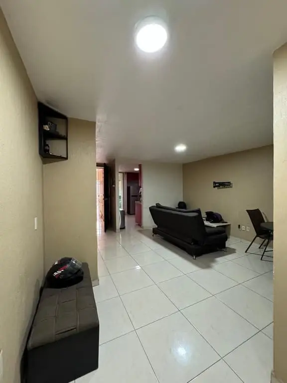 Lomas del Sur Bonita Casa con Ampliacion de 3 Pisos — foto 7