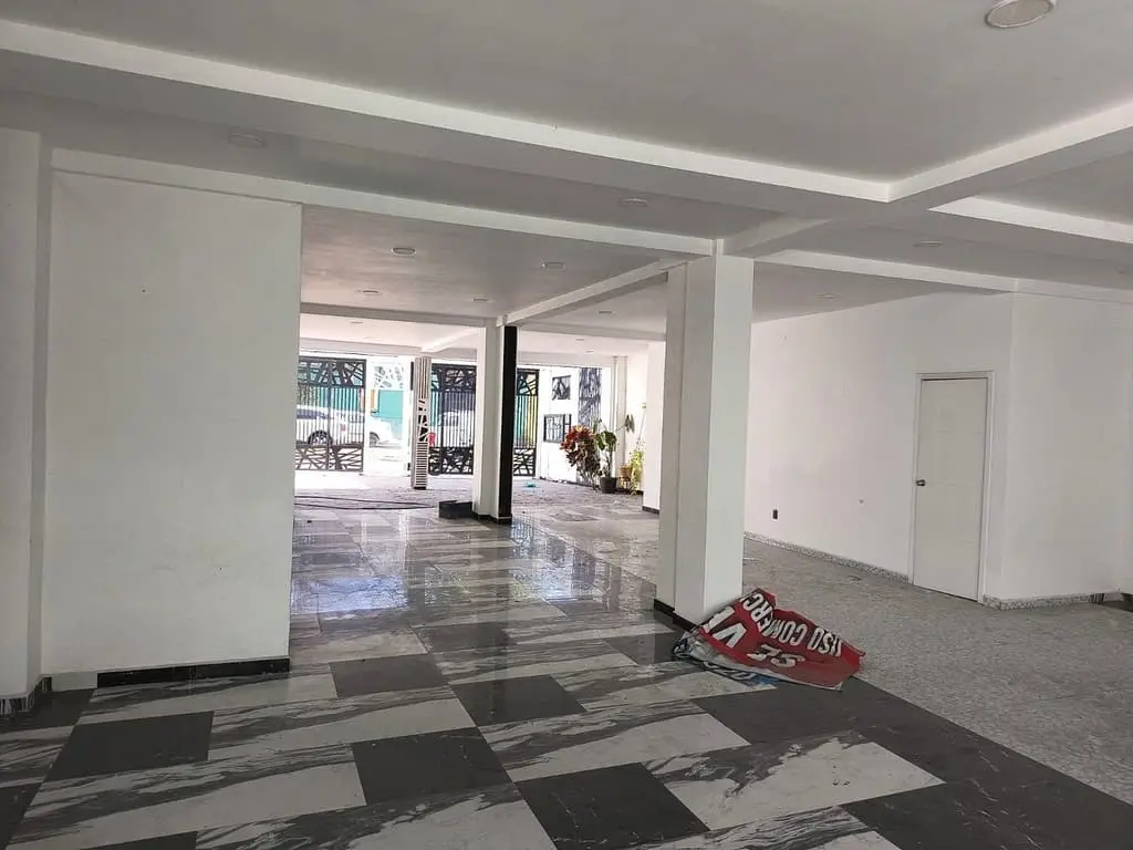 Zapopan edificio de departamentos sobre avenida guadalajara — foto 11