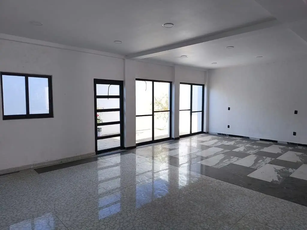Zapopan edificio de departamentos sobre avenida guadalajara — foto 7