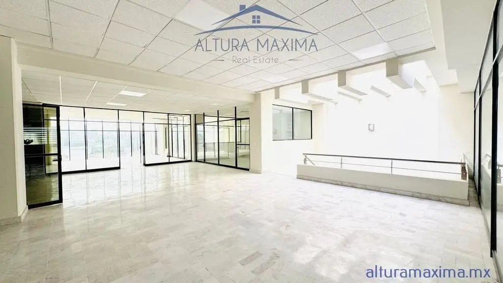 Oficinas Corporativas en Renta Las Aguilas Zapopan