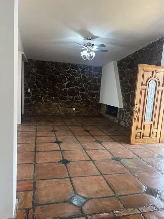 Oficinas en Venta con 3 Plantas en Italia Providencia — foto 2