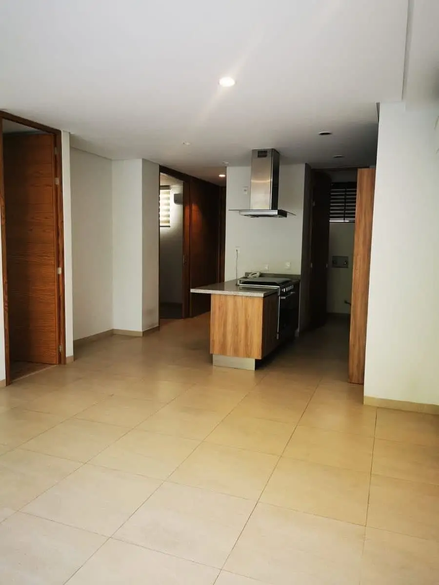 Departamento en Renta Sobre Av. Morelos Arcos Vallarta Maq Sin Amueblar