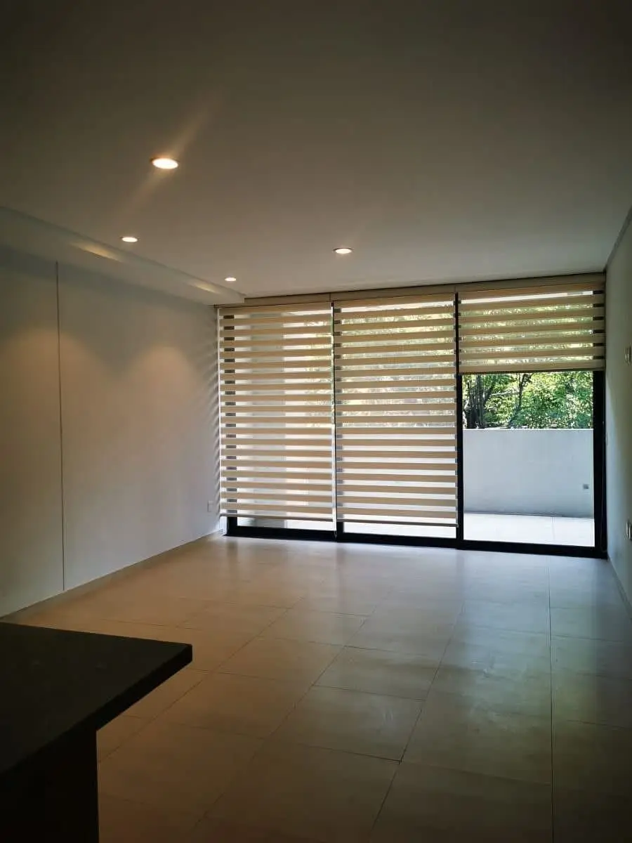 Departamento en Renta Sobre Av. Morelos Arcos Vallarta Maq Sin Amueblar — foto 2